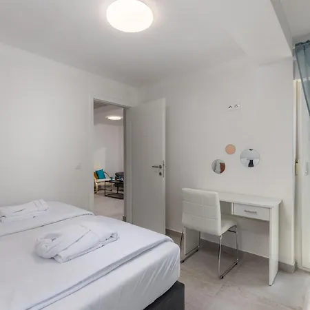 Apartman Modernes In Mit Gemeinschaftspool By Interhome Crikvenica