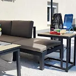 Apartment Modernes In Mit Gemeinschaftspool By Interhome *