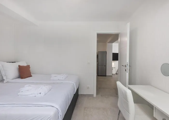 Appartamento Modernes In Mit Gemeinschaftspool By Interhome *